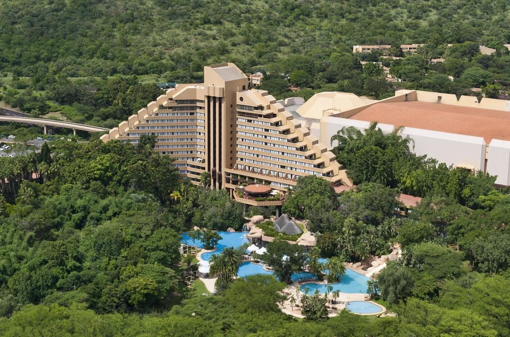 17108902(1) The Cascades Hotel at Sun City Resort